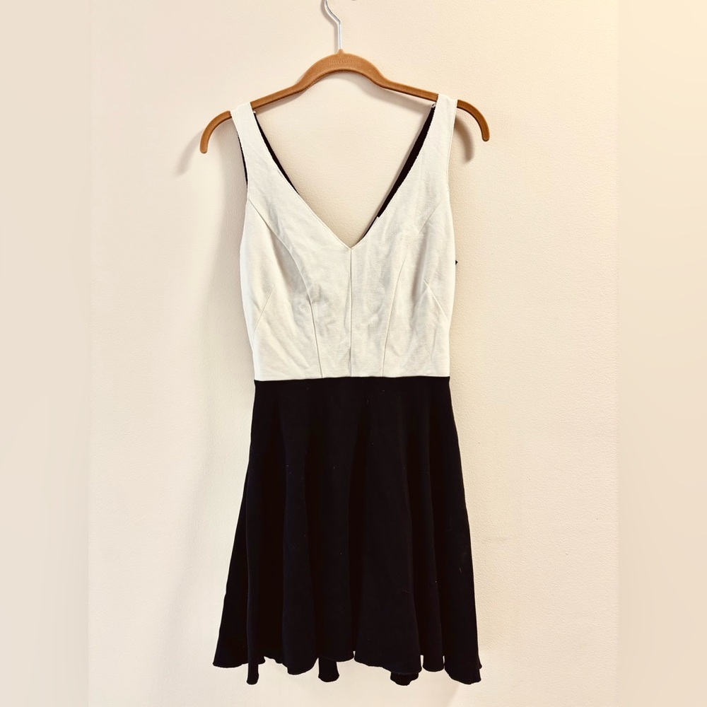 INTERMIX Black and White V-Neck Mini Dress